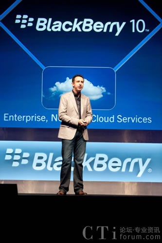 RIM公司網(wǎng)絡(luò)技術(shù)副總裁 George Staikos 主題演講